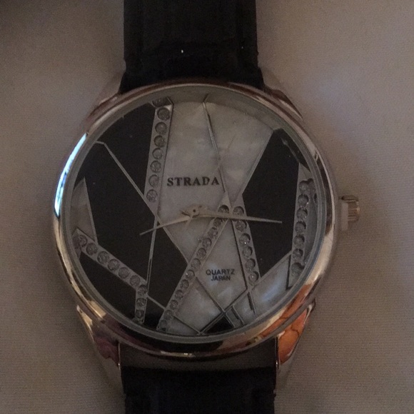 Watch - Picture 2 of 2